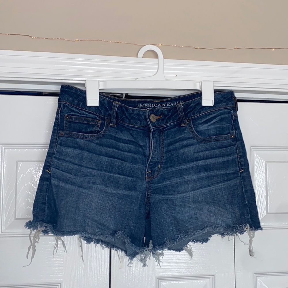 super stretch AEO shorts ! 💐